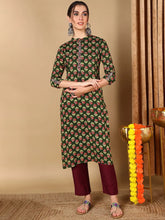 Women Green Cotton Floral Printed Straight Kurta